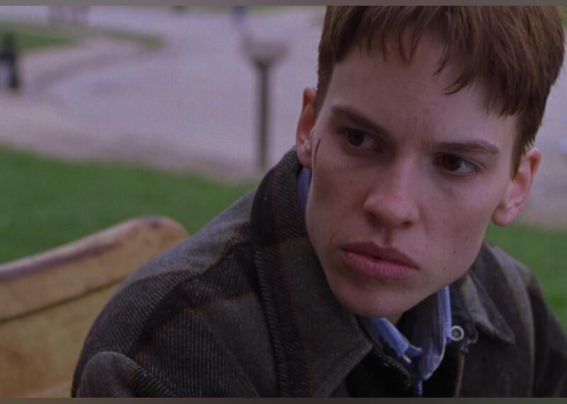 1999: Hilary Swank